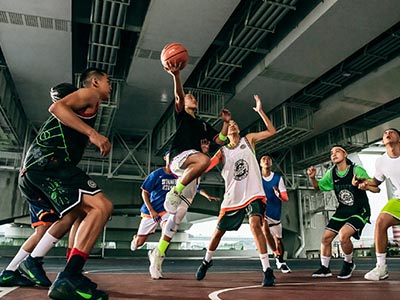 《卫报》评选2026世界杯30大照片：梅西角旗“圣殿”排第一